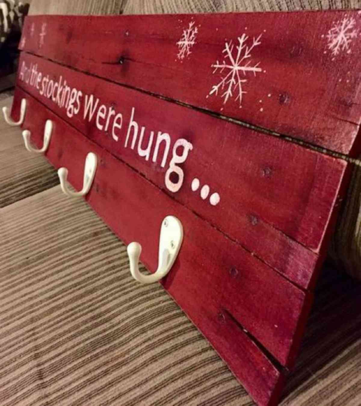 Riciclare il pallet per decorazioni natalizie 4