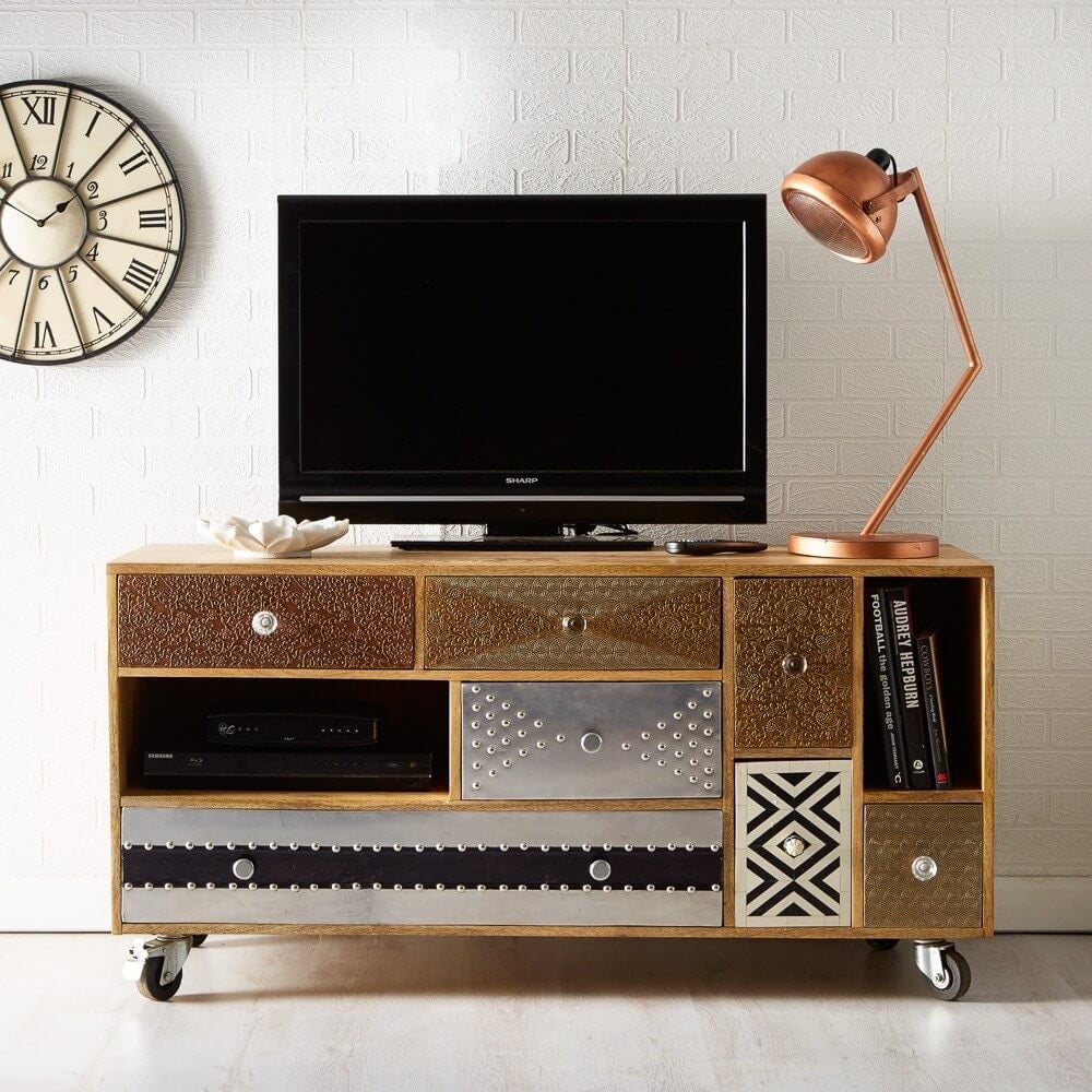 10-idee-mobili-tv-3