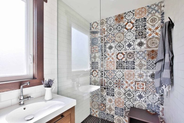 10-idee-salvaspazio-bagno-piccolissimo-02