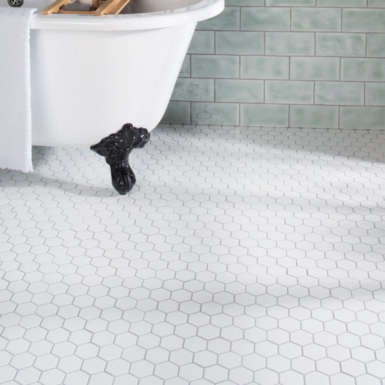 10-idee-e-foto-di-bagno-in-stile-inglese-10