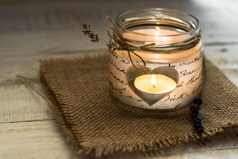 5-idee-di-soggiorno-shabby-chic-07