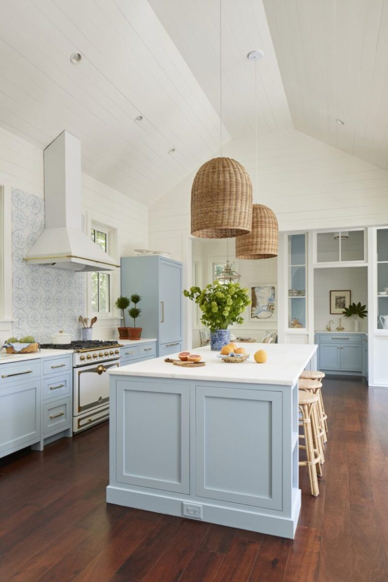 10-idee-e-foto-di-azzurro-per-la-cucina-12