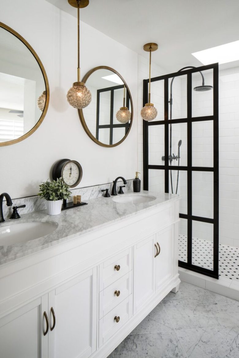 10-idee-e-foto-per-abbellire-un-bagno-piccolo-10