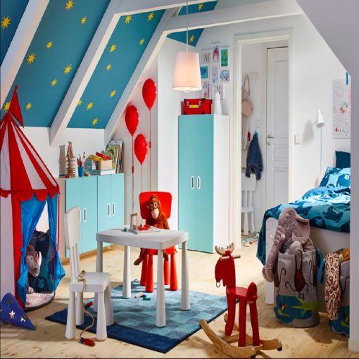 Abbinare rosso e blu nell’arredo di casa: 10 idee e foto
