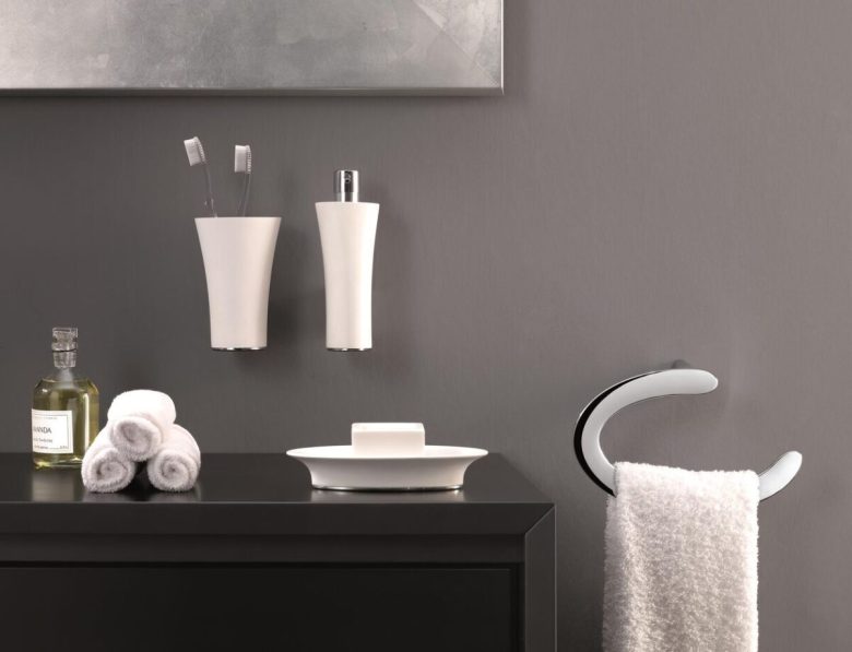 accessori-indispensabili-per-il-bagno-come-sceglierli-02