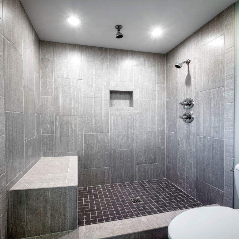 bagno-pareti-color-argento-idee-foto-17