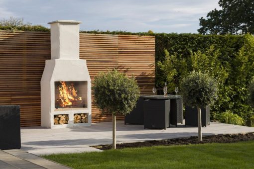 10 modi per allestire il barbecue in giardino: foto e idee