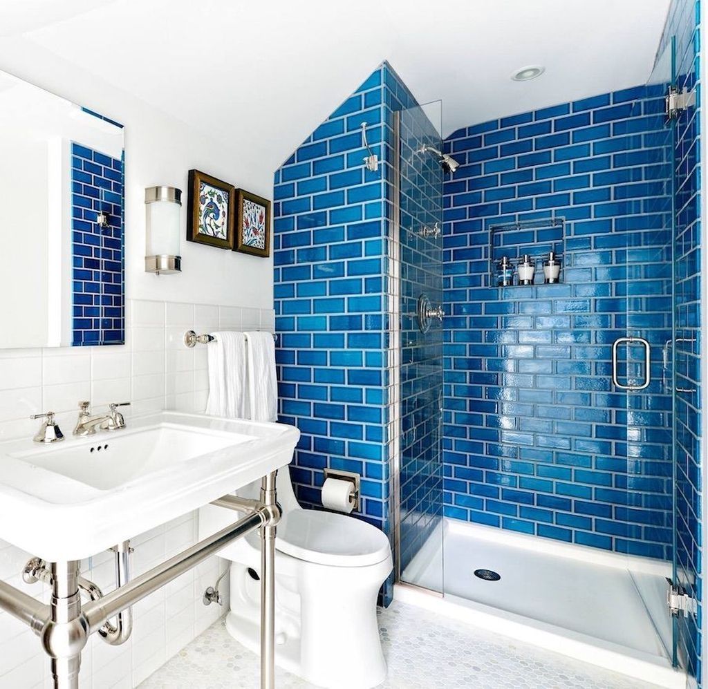 bagno-piastrelle-cobalto
