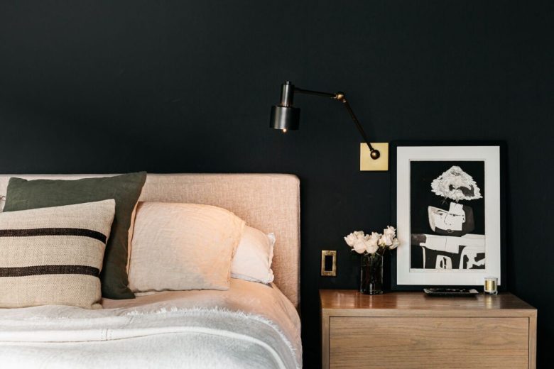 colori-scuri-per-la-camera-da-letto-10-idee-e-foto-02