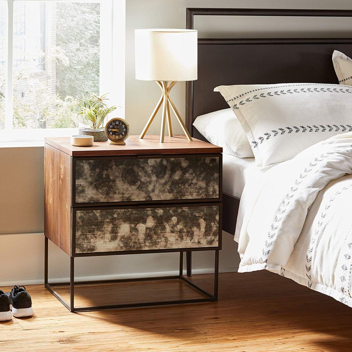 1539291794-bedside-lamps-1539291780
