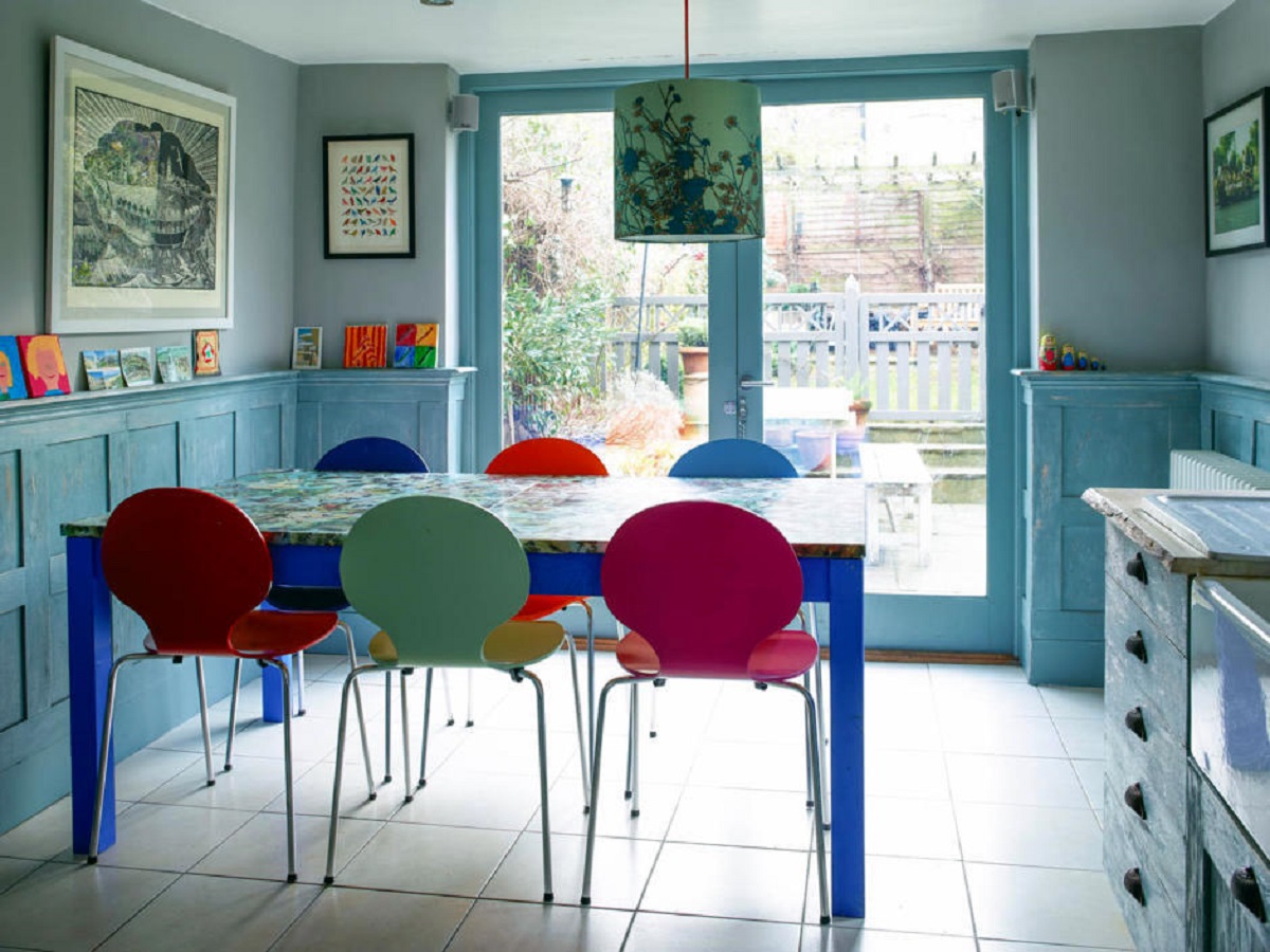 arredare la cucina con il bluette tavolo