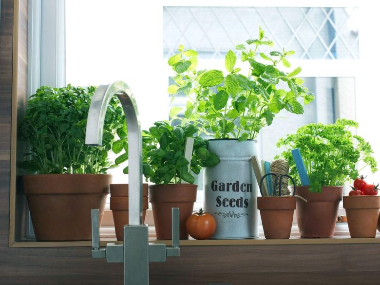 spendere-poco-per-arredare-la-cucina-10-idee-e-foto-03