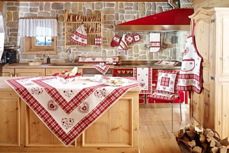Arredare cucina in stile tirolese 10 idee e foto