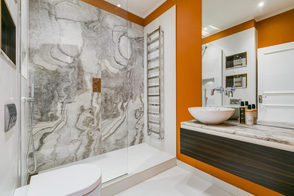 Bagno-pareti-color-mandarino-10-idee-e-foto-9