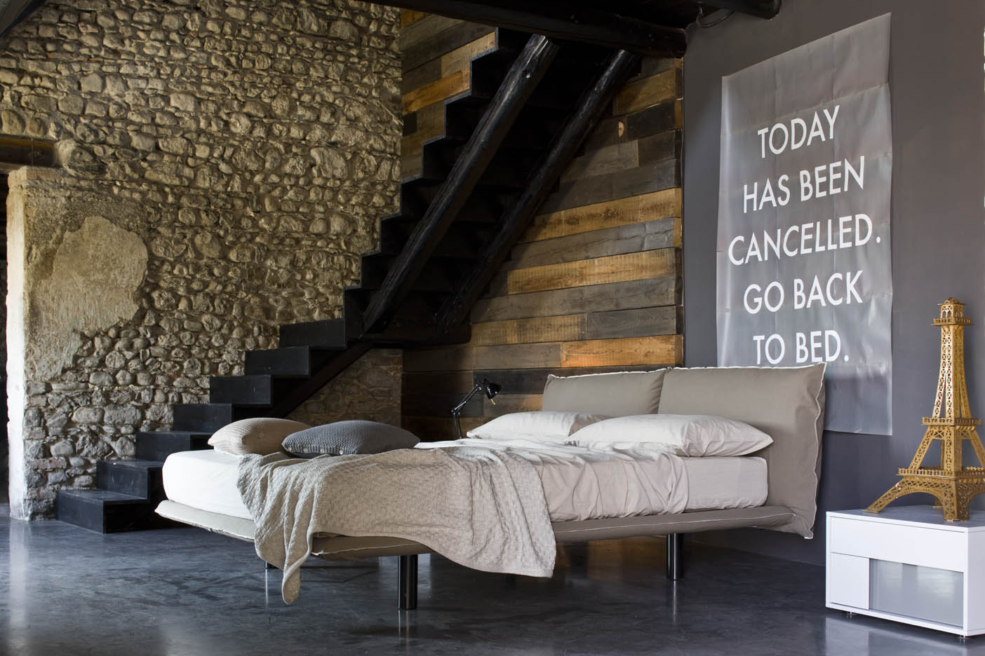 Arredare camera da letto in stile metropolitano: 10 idee e foto