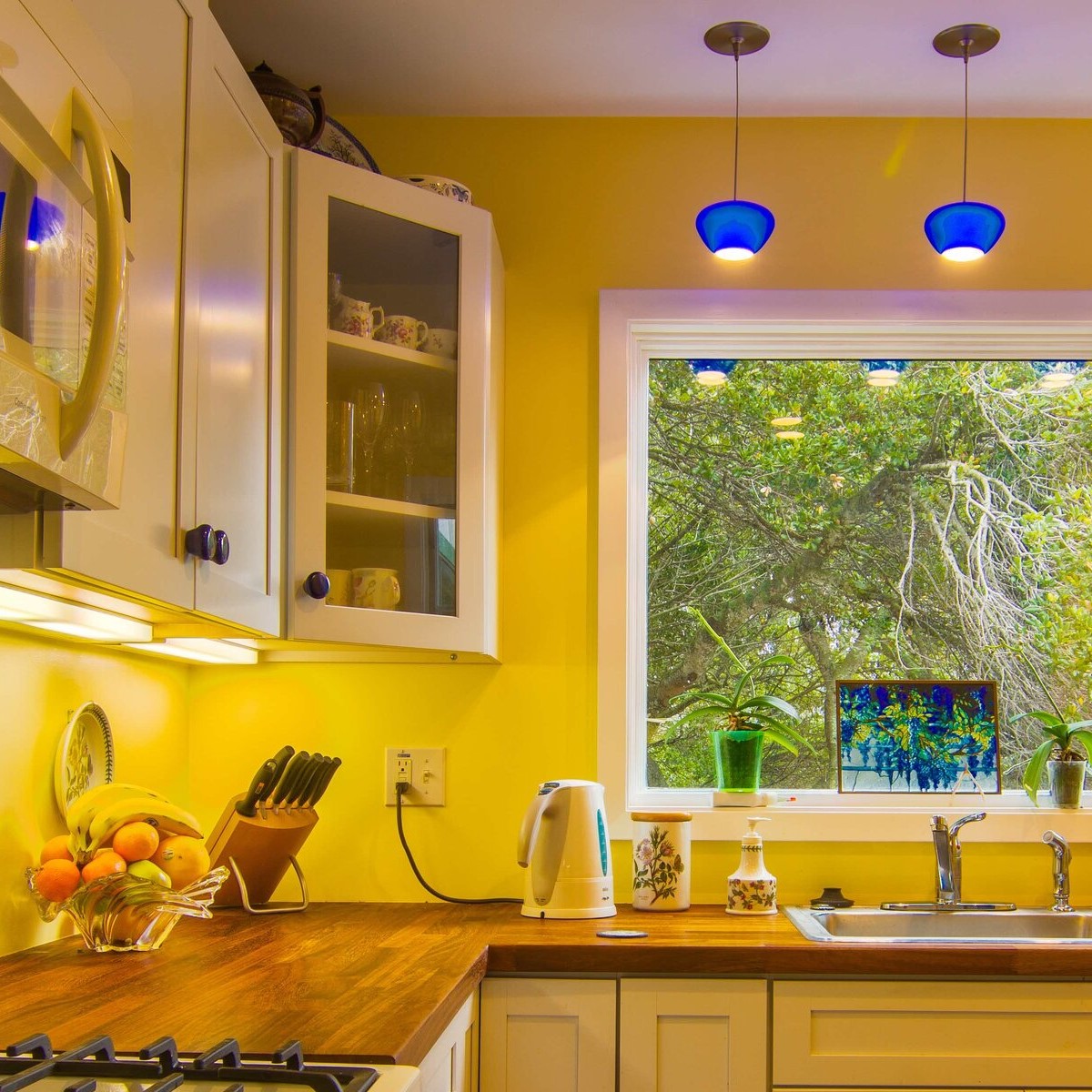 pareti cucina color mango: 10 idee e foto