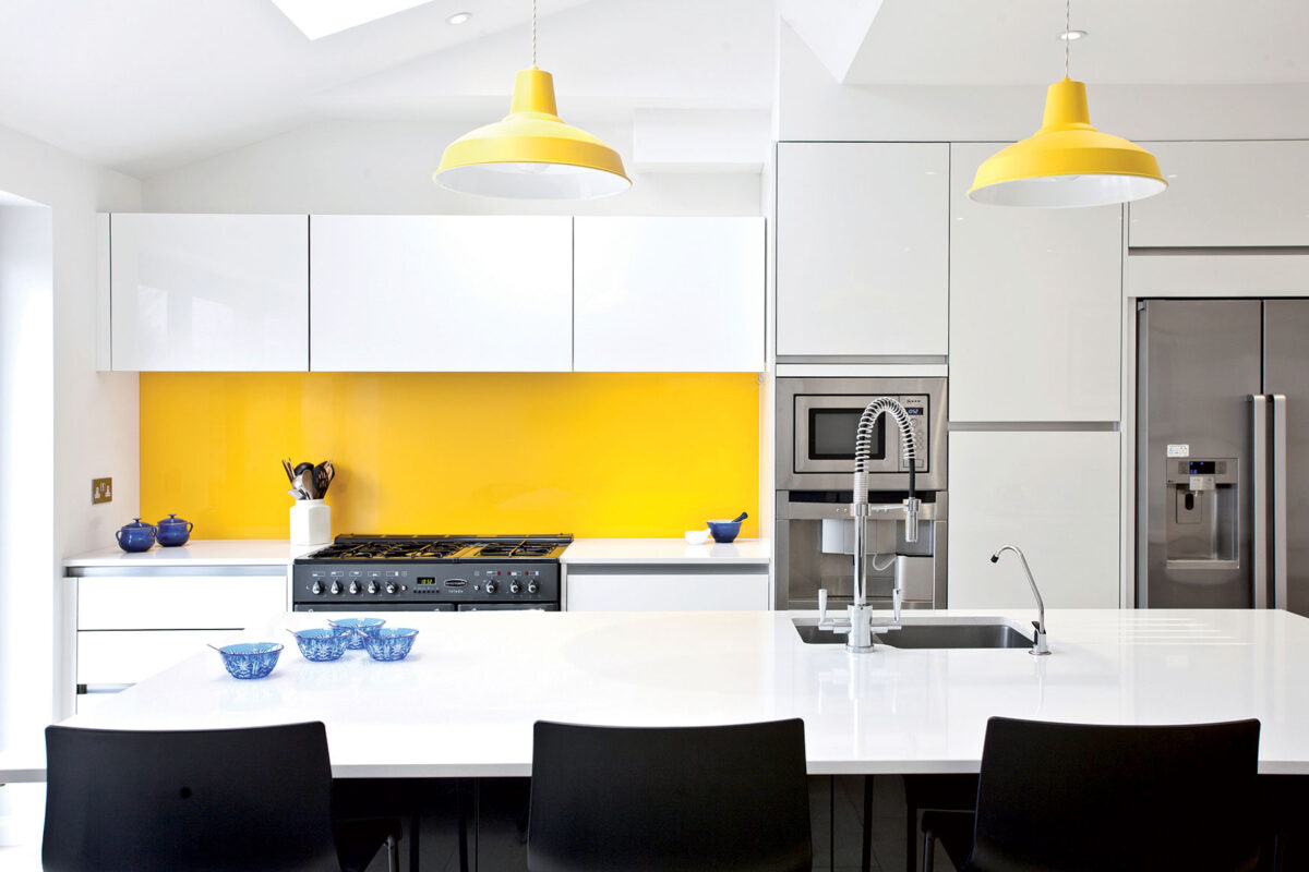 pareti cucina color mango: 10 idee e foto