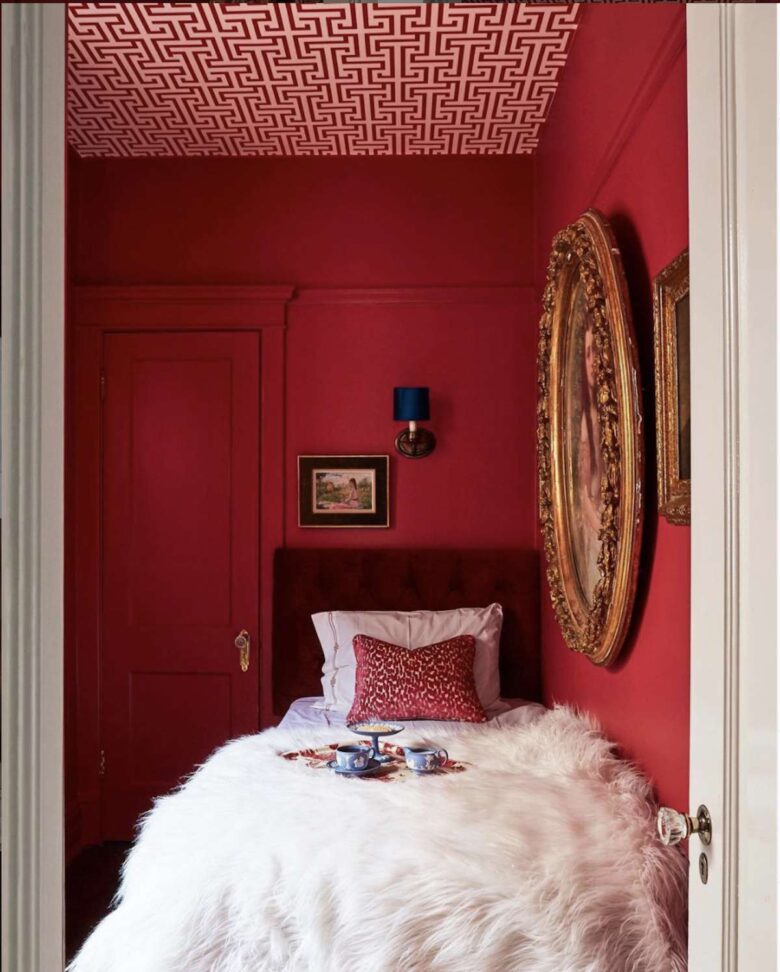 Camera da letto pareti color granata: 10 idee e foto