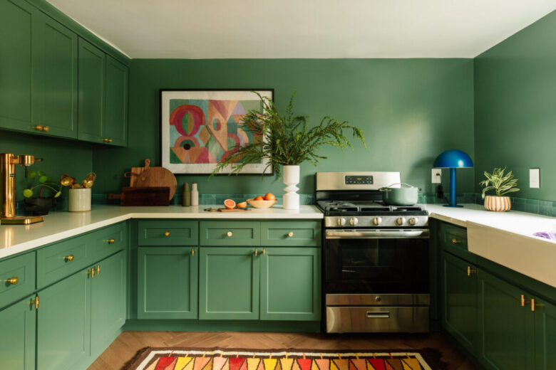 Cucina pareti color giada: 10 idee e foto
