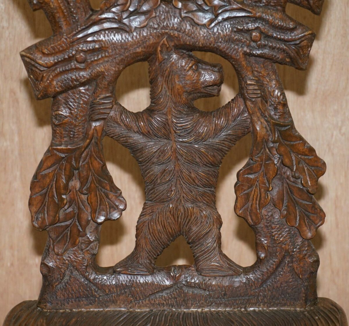 Arredare casa con statue di legno: 10 idee e foto