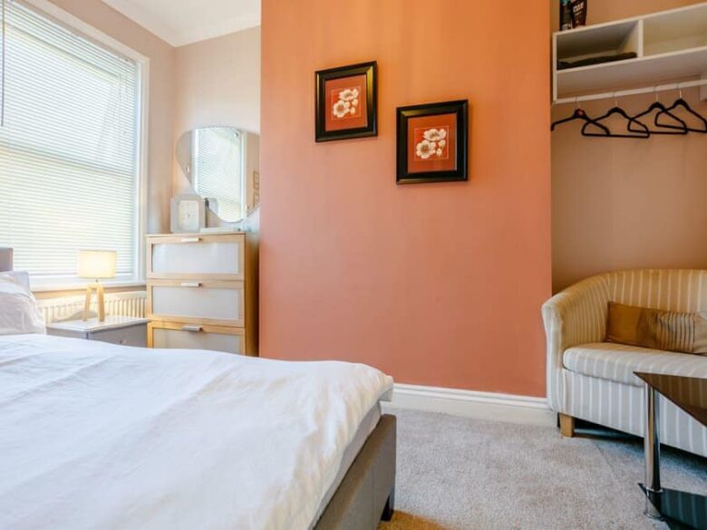 Camera da letto pareti color conchiglia: 10 idee e foto