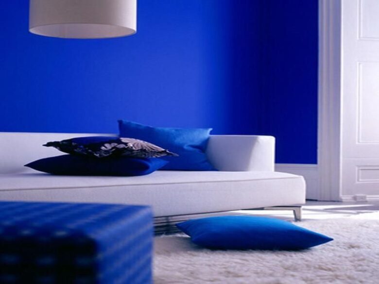 10 idee e foto di blu Klein per il soggiorno