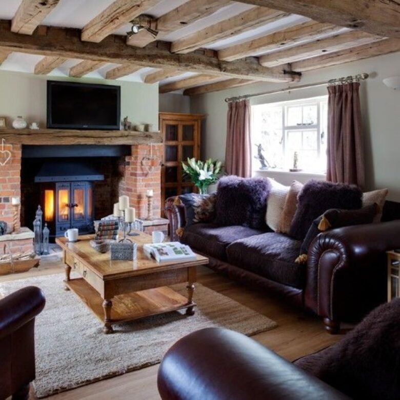 Mobili in legno in stile Country: 8 modelli interessanti