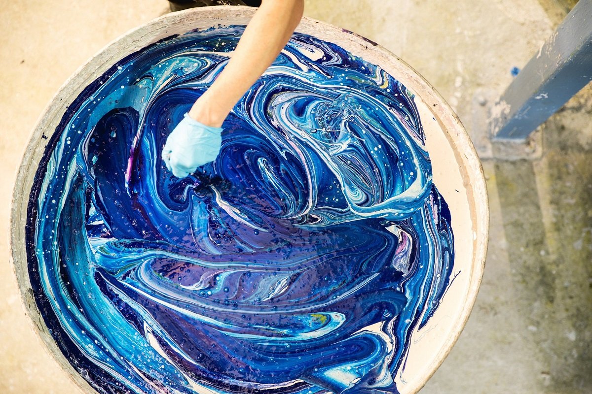 Dipingere pareti bagno: 6 regole utili, come funziona e vantaggi