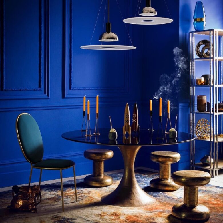 Klein Blue Wall Color: 10 Ideas and Pictures