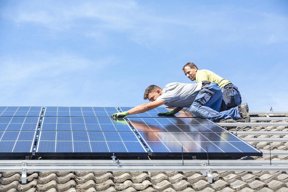 Impianto fotovoltaico chiavi in mano: info, consigli e prezzi, dalla A alla Z Impianto fotovoltaico chiavi in mano: info, consigli e prezzi, dalla A alla Z