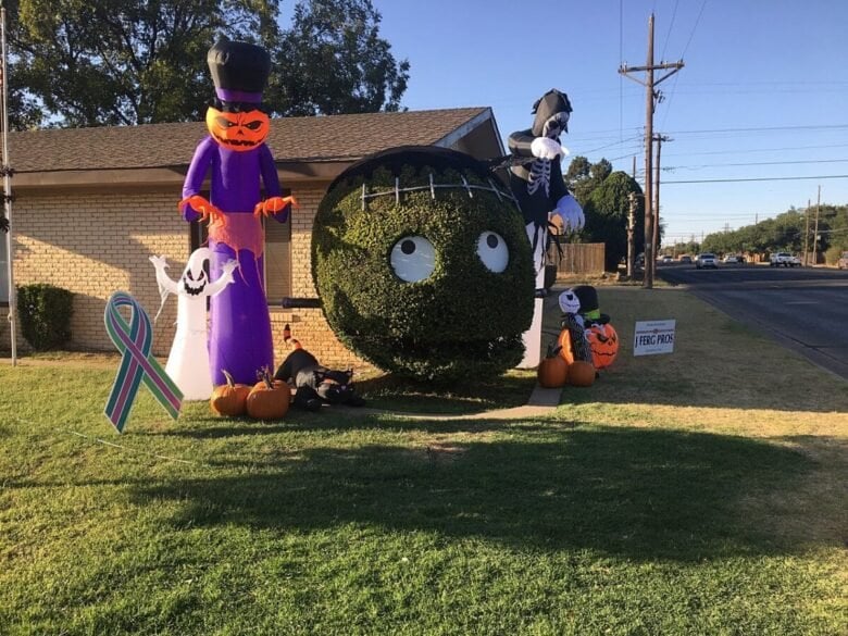 Come decorare il giardino per Halloween Come decorare il giardino per Halloween