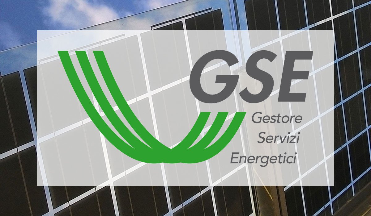 Fotovoltaico: i 5 argomenti che tutti vogliono conoscere prima di installarlo Fotovoltaico: i 5 argomenti che tutti vogliono conoscere prima di installarlo