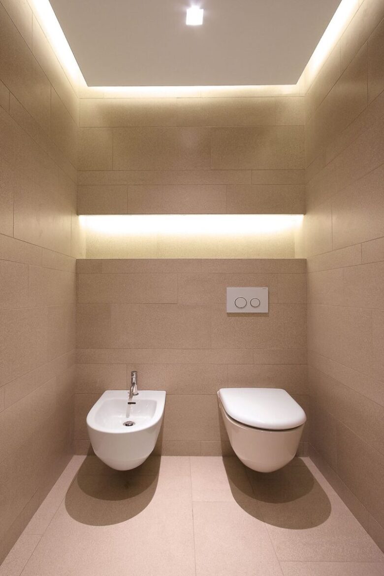 Cambia illuminazione in bagno per l’autunno: risparmia e caratterizza il tuo ambiente con luci nuove Cambia illuminazione in bagno per l’autunno: risparmia e caratterizza il tuo ambiente con luci nuove