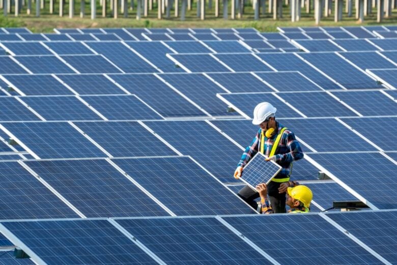 Pannelli fotovoltaici: il loro futuro viene dalla Sicilia Pannelli fotovoltaici: il loro futuro viene dalla Sicilia