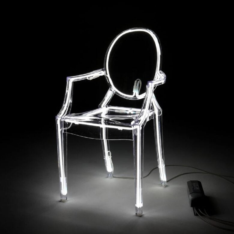 Home design, è la Louis Ghost la sedia più venduta al mondo Home design, è la Louis Ghost la sedia più venduta al mondo