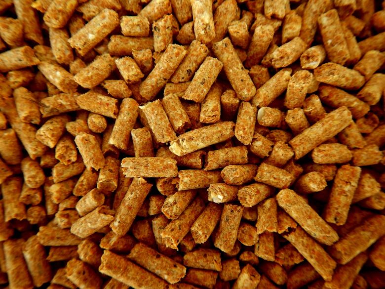 Caro pellet addio, arriva la macchina per farlo in casa Caro pellet addio, arriva la macchina per farlo in casa