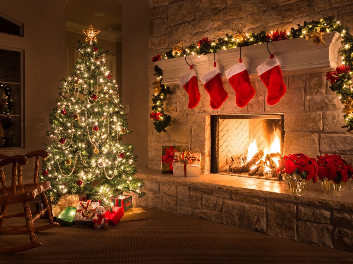 Il trucco social per decorare l’albero di Natale in meno di 5 minuti Il trucco social per decorare l’albero di Natale in meno di 5 minuti