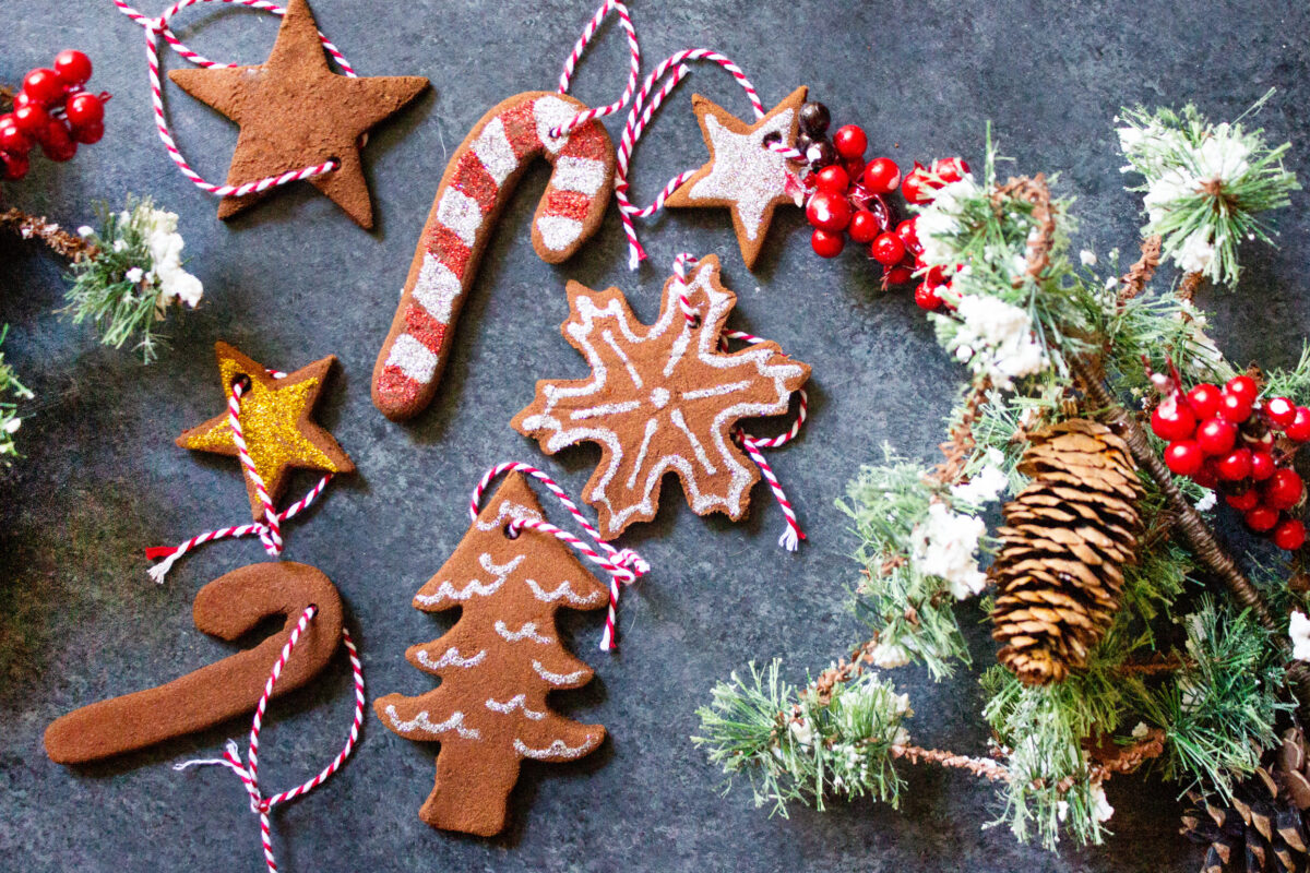 Albero di Natale senza decorazioni: copia l’usanza ungherese che lo rende… delizioso Albero di Natale senza decorazioni: copia l’usanza ungherese che lo rende… delizioso