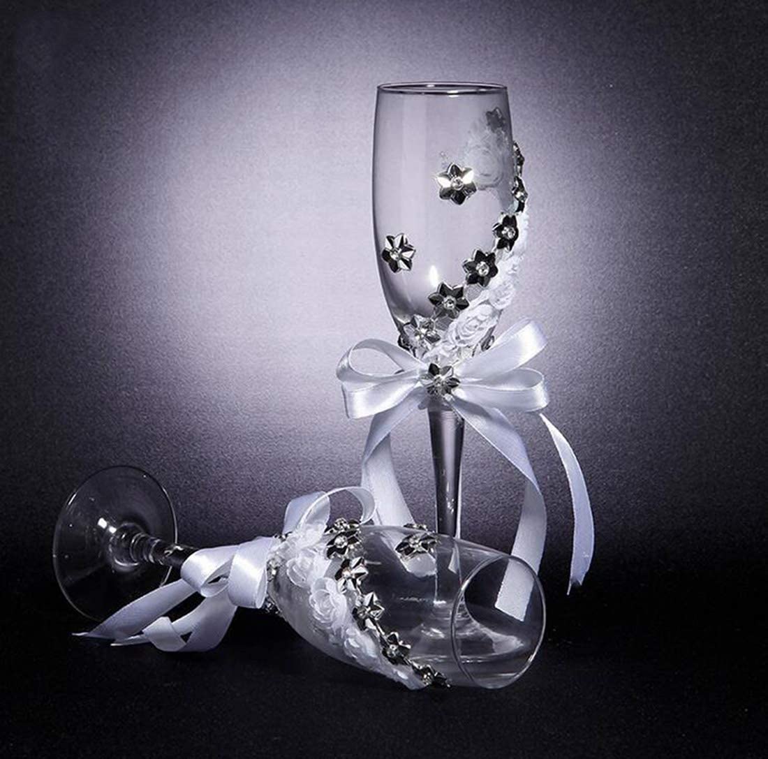 Idee originali per apparecchiare la tavola di Capodanno Idee originali per apparecchiare la tavola di Capodanno