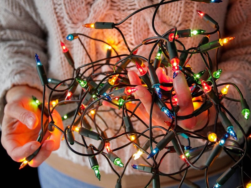 Luci di Natale ad energia solare, la vera alternativa salva bollette Luci di Natale ad energia solare, la vera alternativa salva bollette