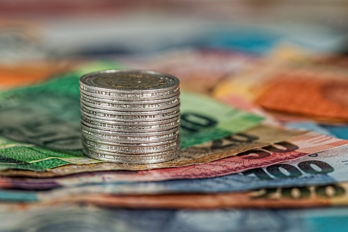Banconote e monete di Euro Banconote e monete di Euro
