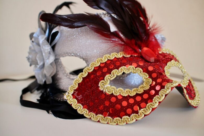 Carnevale: 5 lavoretti fai da te Carnevale: 5 lavoretti fai da te