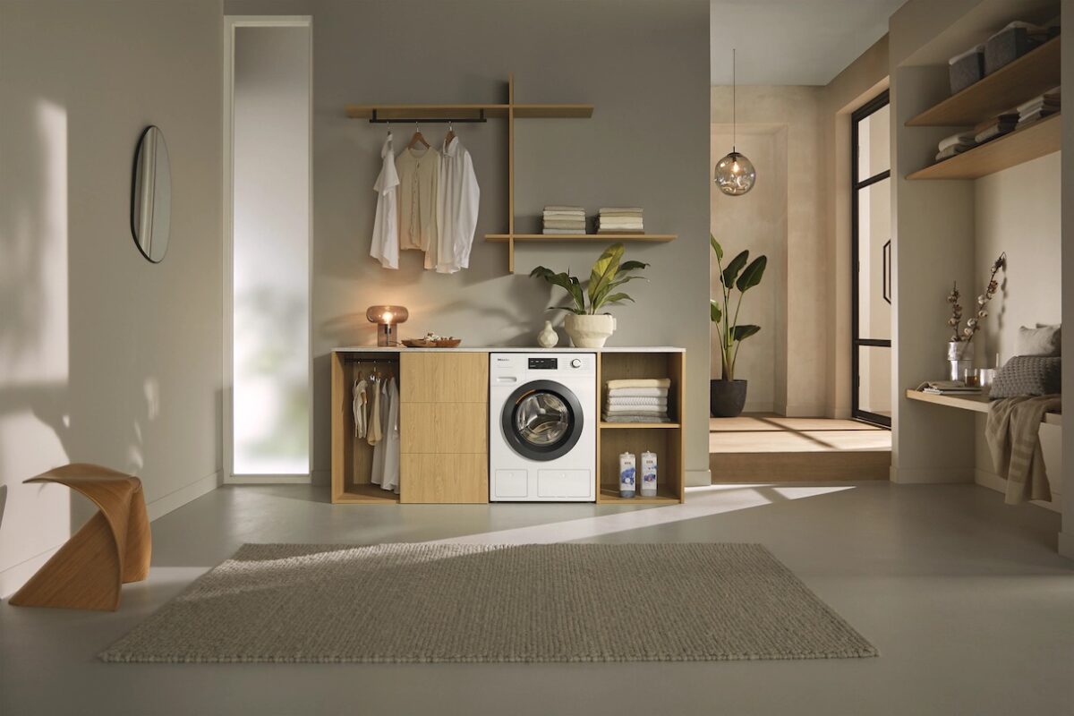 Lavatrice WCI 870 WCS PWash & TDos & 9kg Lavatrice WCI 870 WCS PWash & TDos & 9kg