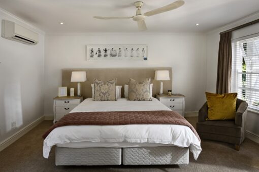 Letto con contenitore: l’ordine che va sempre di moda