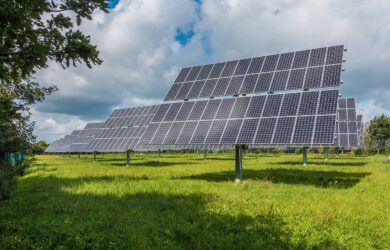 LIDL si lancia nel fotovoltaico: arriva l&#8217;impianto da mettere sul balcone!