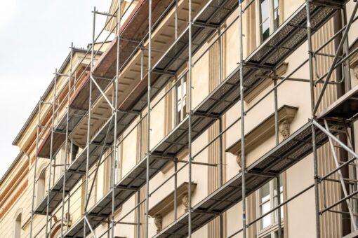 Intenzioni d’acquisto in calo: effetto Superbonus finito