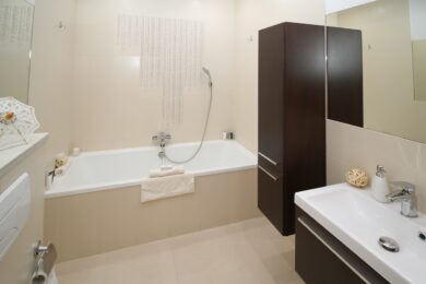 Creare un bagno in casa: trasforma un piccolo spazio già presente