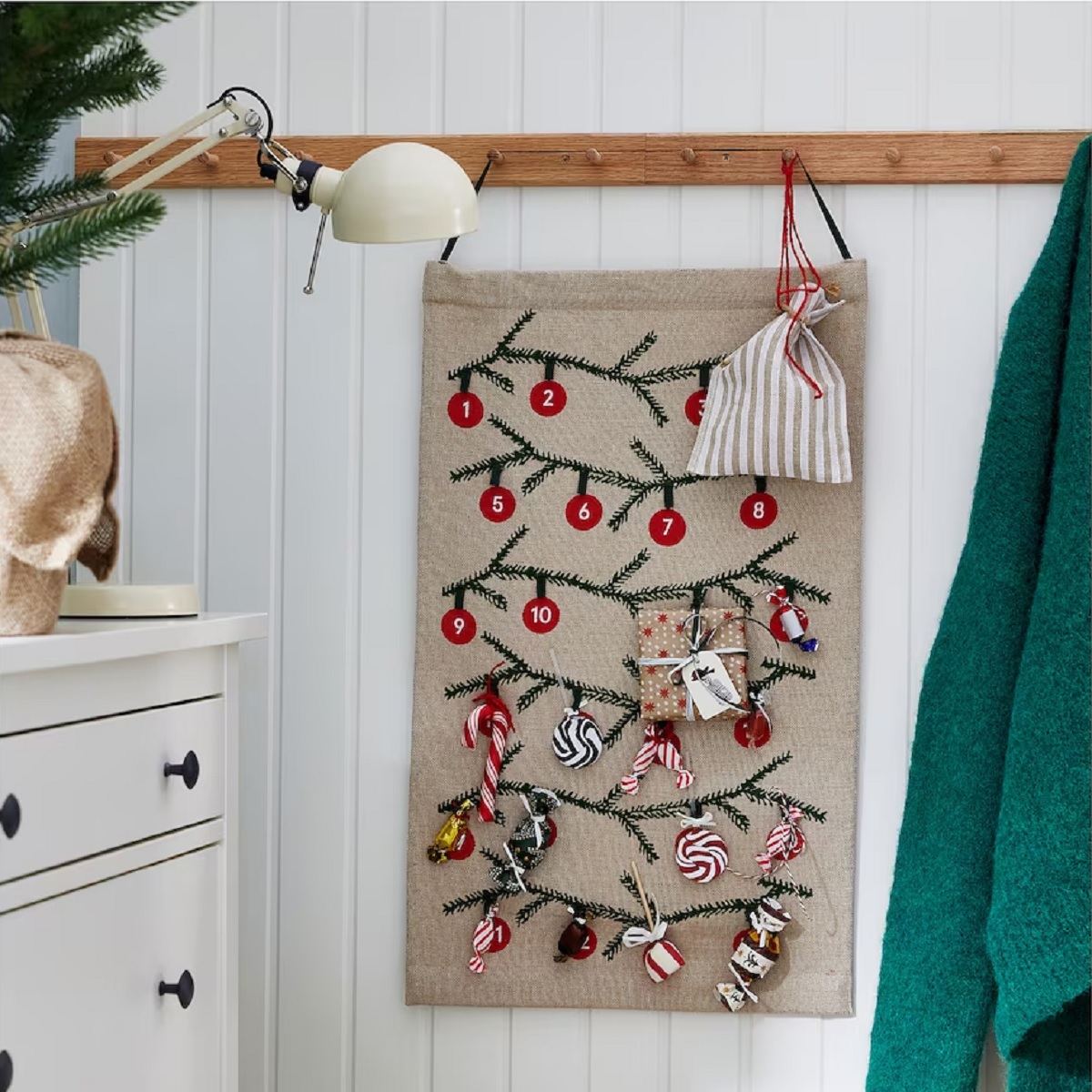 Catalogo IKEA Natale 2023: decorazioni, idee regalo e gastronomia festiva Catalogo IKEA Natale 2023: decorazioni, idee regalo e gastronomia festiva