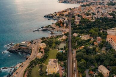 Genova pioniera del verde: premia chi pianta invece di costruire