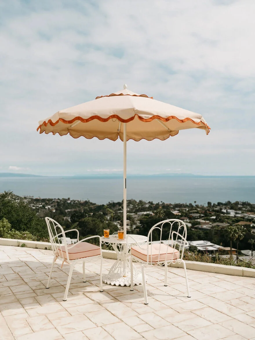 Stile rétro in giardino: le idee Westwing per un outdoor anni ’70, elegante e attuale Stile rétro in giardino: le idee Westwing per un outdoor anni ’70, elegante e attuale